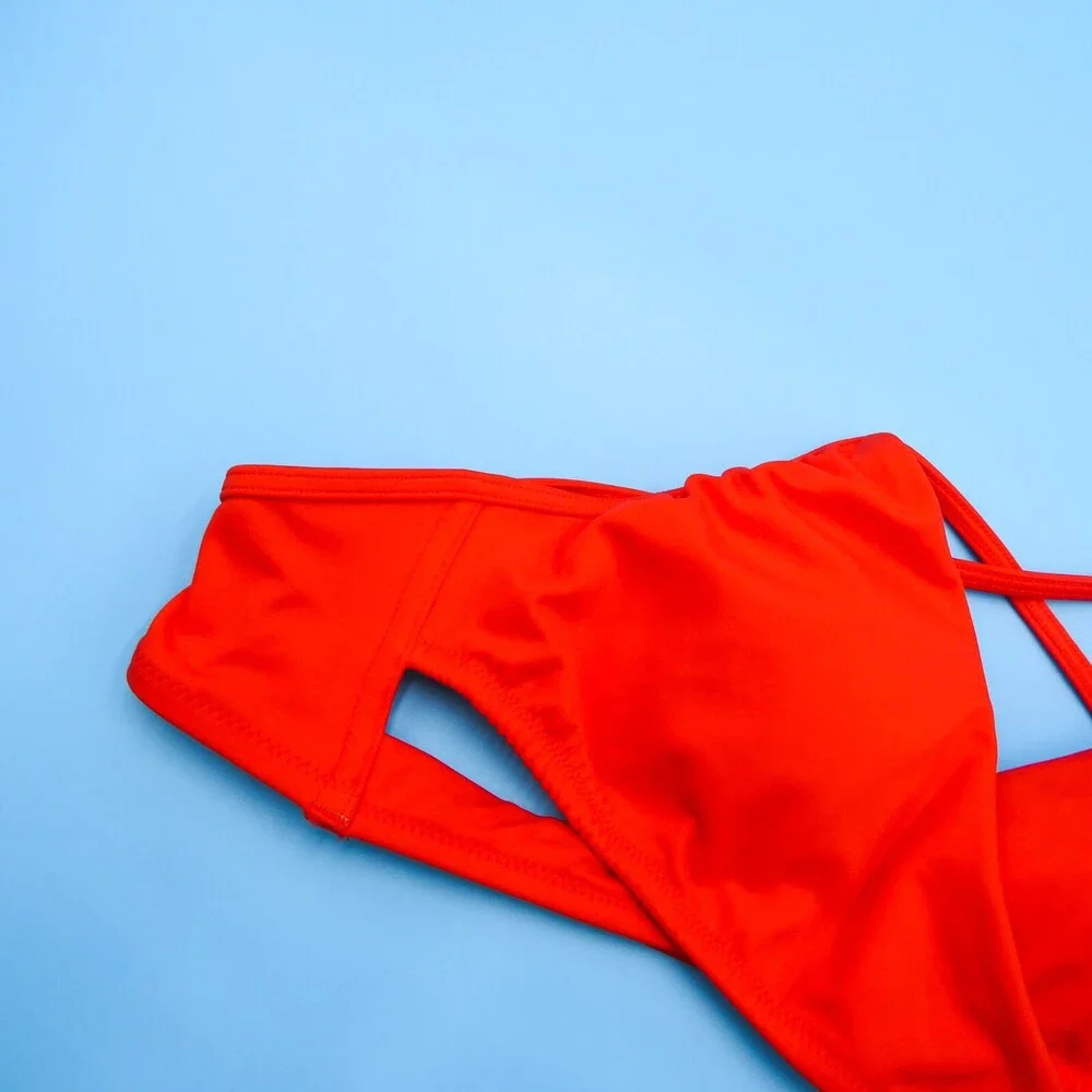 Victorias Secret Medium Red Triangle Wrap Style‎ Padded Bikini Top Swimwear New